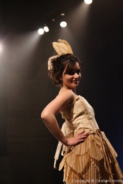 Cambridge Fashion Show 2008 - Photo 6